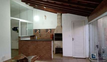 Casa para venda em Brodowski-SP no Arantes Ferreira, 2 dormitorios, amplo quintal com varanda gourmet em 210 m2 de área total
