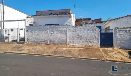 Casa simples para venda no Parque Ribeirão em ótima localização, próxima da Patriarca, 3 dormitorios em 163 m2 de área total