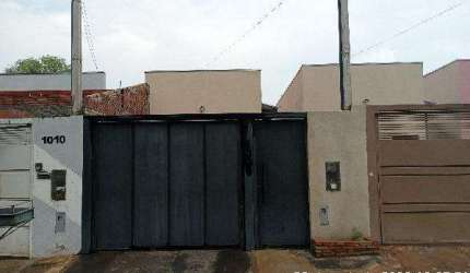 Oportunidade. Casa para venda em Pereira Barreto-SP no Hossoi, 1 dormitorio, varanda,  56 m2 construidos em um terreno de 125 m2