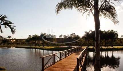 Excelente lote altíssimo padrão para venda na Fazenda Santa Maria em Cravinhos, condominio da Pereira Alvim, area do lote 1.500 m2 privativos