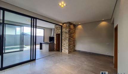 Linda casa nova alto padrão para venda ou locação no charmoso Cond Alto do Castelo 1, 3 suites, gourmet e piscina em 204 m2 construidos