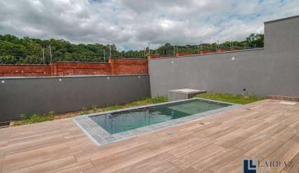Linda casa nova para venda ou locação em Bonfim Paulista no charmoso Terras de Bonfim, Condominio San Tiago, 3 suites, gourmet e piscina em 491 m2 tot