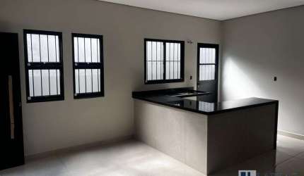 Ótima casa para venda no Sumarezinho, recém reformada, 3 dormitorios com 1 suite master, varanda gourmet em 189 m2 total