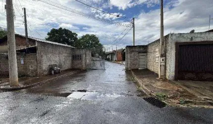 Oportunidade. Casa para venda em Sertaozinho-SP no Jd Santa Clara, Condominio Vida Boa, 2 dormitorios, area construida 43 m2 em um terreno de 179 m2