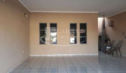 Ótima casa para venda ou troca no Parque Ribeirão, 2 dormitorios sendo 1 suite em 170 m2 de area total