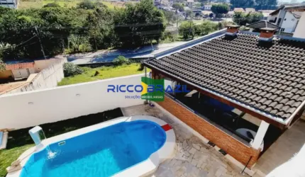 Excelente casa disponível para permuta