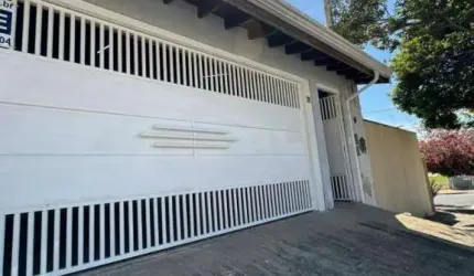 Sobrado com 4 dormitórios à venda, 280 m² por R$ 700.000,00 - Jardim Colonial - Indaiatuba/SP