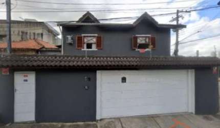 Venda e Locação: Sobrado 3 Dormitórios em Vila Aliança