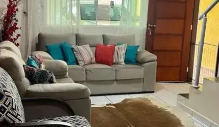 Sobrado de 220m² em Jardim Presidente Dutra - Guarulhos com 3 quartos e 1 suíte por R$ 550.000 - Venda e locação disponíveis