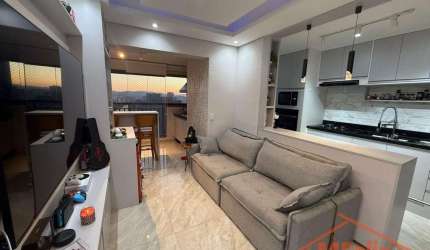 Apartamento em Parada Inglesa  -  São Paulo