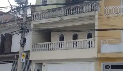 Sobrado em Parque Primavera  3 Dorm. 1 Suíte  -  Guarulhos