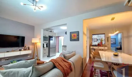 Casa à Venda em Bosque da Saúde - 3 Dorms, 1 Suíte e 2 Vagas, 145m²