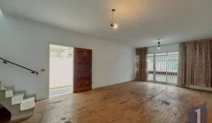 Casa no Jardim da Glória, 3 Dormitórios e 1 Suíte por R$1.250.000