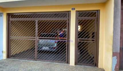 Casa Térrea em Vila Carmela I - 2 Dormitórios por R$380 mil