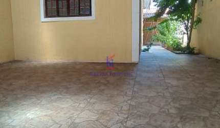 Casa Sobrado à Venda em Guarulhos - 2 Dorms, 79.5m², R$420k