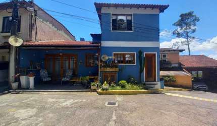 Casa em Condomínio para Venda em Teresópolis, Iucas, 3 dormitórios, 1 suíte, 3 banheiros, 2 vagas