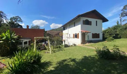 Casa para Venda em Teresópolis, Golfe, 4 dormitórios, 1 suíte, 3 banheiros, 2 vagas