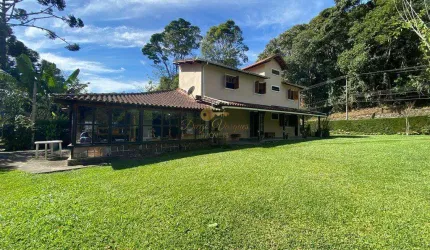 Casa em Condomínio para Venda em Teresópolis, Albuquerque, 5 dormitórios, 2 suítes, 3 banheiros, 10 vagas
