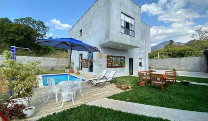 Casa para Venda em Teresópolis, Vieira, 3 dormitórios, 2 suítes, 4 banheiros, 7 vagas