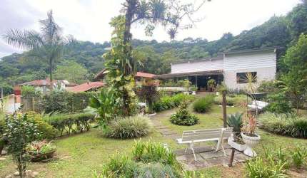 Casa em Condomínio para Venda em Guapimirim, Monte Oliveti, 4 dormitórios, 1 suíte, 3 banheiros, 1 vaga