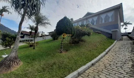 Casa para Venda em Teresópolis, Barra do Imbuí, 3 dormitórios, 1 suíte, 4 banheiros, 2 vagas
