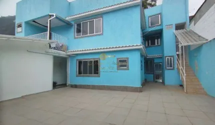 Casa para Venda em Teresópolis, Granja Guarani, 6 dormitórios, 3 suítes, 5 banheiros, 4 vagas