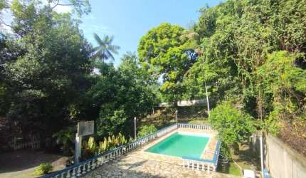 Casa para Venda em Guapimirim, Espinhaço, 4 dormitórios, 4 suítes, 5 banheiros, 3 vagas
