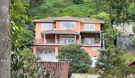 Casa em Condomínio para Venda em Petrópolis, Itaipava, 3 dormitórios, 3 suítes, 4 banheiros, 2 vagas