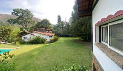 Casa em Condomínio para Venda em Petrópolis, Itaipava, 7 dormitórios, 1 suíte, 3 banheiros, 20 vagas