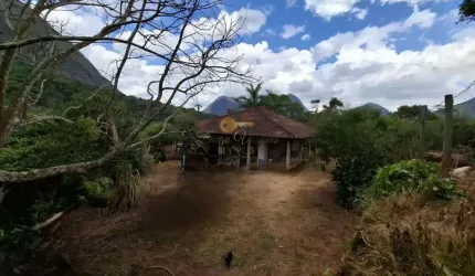 Sítio para Venda em Teresópolis, Santa Rita, 3 dormitórios, 1 banheiro, 4 vagas
