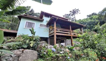 Casa para Locação em Teresópolis, Quebra Frascos, 3 dormitórios, 1 suíte, 3 banheiros, 5 vagas