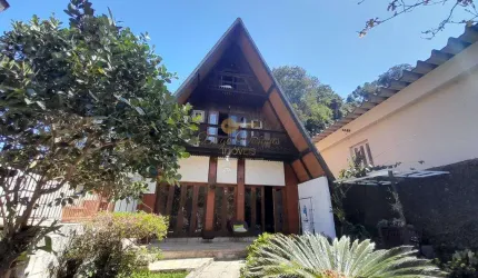Casa para Venda em Teresópolis, Posse, 4 dormitórios, 2 suítes, 4 banheiros, 4 vagas