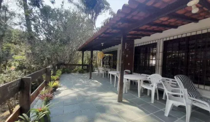 Casa para Venda em Teresópolis, Albuquerque, 5 dormitórios, 2 suítes, 3 banheiros, 3 vagas