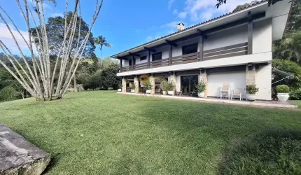 Casa para Venda em Teresópolis, Quebra Frascos, 5 dormitórios, 4 suítes, 5 banheiros, 2 vagas