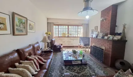 Casa para Venda em Teresópolis, Golfe, 3 dormitórios, 2 suítes, 4 banheiros, 3 vagas