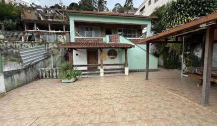 Casa para Venda em Teresópolis, São Pedro, 5 dormitórios, 5 banheiros, 2 vagas