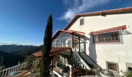Casa em Condomínio para Venda em Petrópolis, Pedro do Rio, 4 dormitórios, 3 suítes, 4 banheiros, 2 vagas