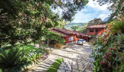 Casa para Venda em Teresópolis, Parque do Imbui, 4 dormitórios, 2 suítes, 3 banheiros, 6 vagas
