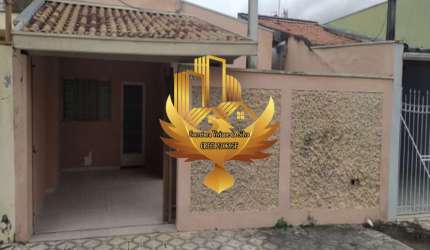 Imperdível Casa à Venda em Taubaté-SP - 2 Quartos, 1 Sala, 1 Banheiro, 1 Vaga de Garagem - 150,00 m² no Centro!