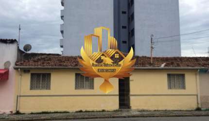 Casa com 2 quartos à venda no Centro, Taubaté  por R$ 330.000