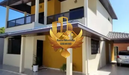 Sobrado com 243 m² de construção!! Excelente Oportunidade !!