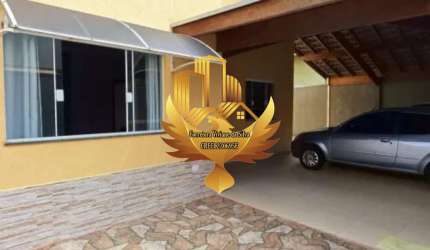 Espetacular Casa à Venda em Taubaté-SP, Bairro Campos Elíseos: 3 Quartos, 1 Suíte, 2 Salas, 3 Banheiros, 4 Vagas de Garagem, 310m² de Área.