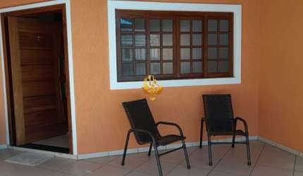 Imperdível Casa à Venda em Taubaté-SP, Residencial D'napoli: 2 Quartos, 1 Suíte, 1 Sala, 2 Banheiros, 2 Vagas, 125 m²!