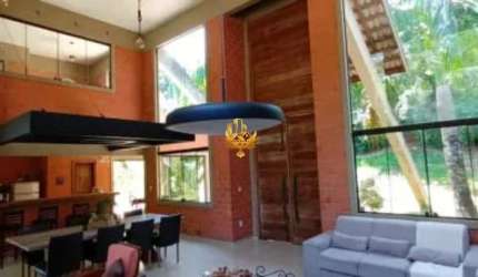 Casa de luxo em condomínio: 4 quartos, 2 suítes, 1 sala, 4 banheiros, 4 vagas em Chácaras Cataguá, Taubaté-SP.