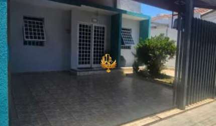 Imperdível oportunidade: Casa à venda em Taubaté-SP, bairro Jardim Independência, 4 quartos, 1 suíte, 2 salas, 4 banheiros, 2 vagas.