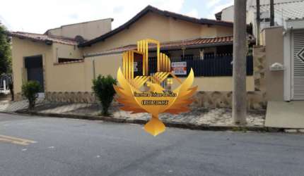 Imperdível oportunidade: Casa à venda em Taubaté-SP, Jardim do Sol, 3 quartos, 1 suíte, 1 sala, 1 banheiro, 2 vagas, 221m²!