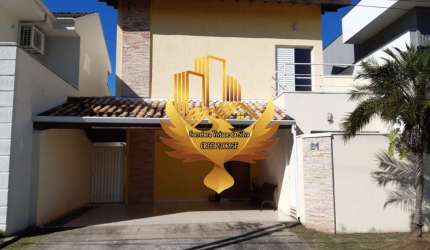 Casa de luxo em condomínio no Bairro dos Guedes, Tremembé-SP: 4 quartos, 1 suíte, 2 salas, 5 banheiros, 4 vagas, 220m².