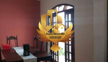Imperdível! Casa à venda em Taubaté-SP, Vila das Jabuticabeiras: 3 quartos, 1 sala, 2 banheiros, 2 vagas, 70m².