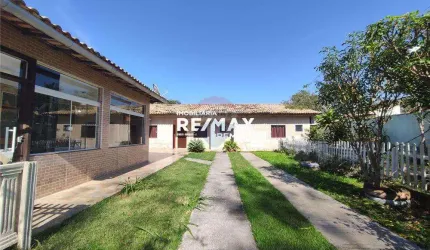 Búzios: Casa independente com Piscina e terreno maravilhoso