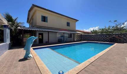 Casa em Condomínio Privilegiado em Cabo Frio: Lazer, Conforto e Retorno garantido!